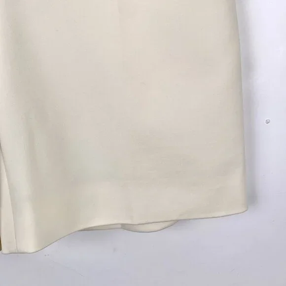 Maxmara Beige Wool Blend Pleated Shorts Womens Size 40 M Made In Italy Smart Cas